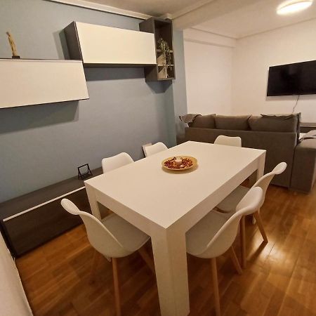 Apartamento Tito Oviedo 621A Bagian luar foto