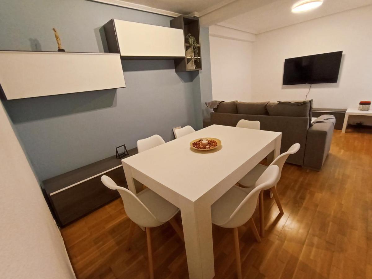 Apartamento Tito Oviedo 621A Bagian luar foto