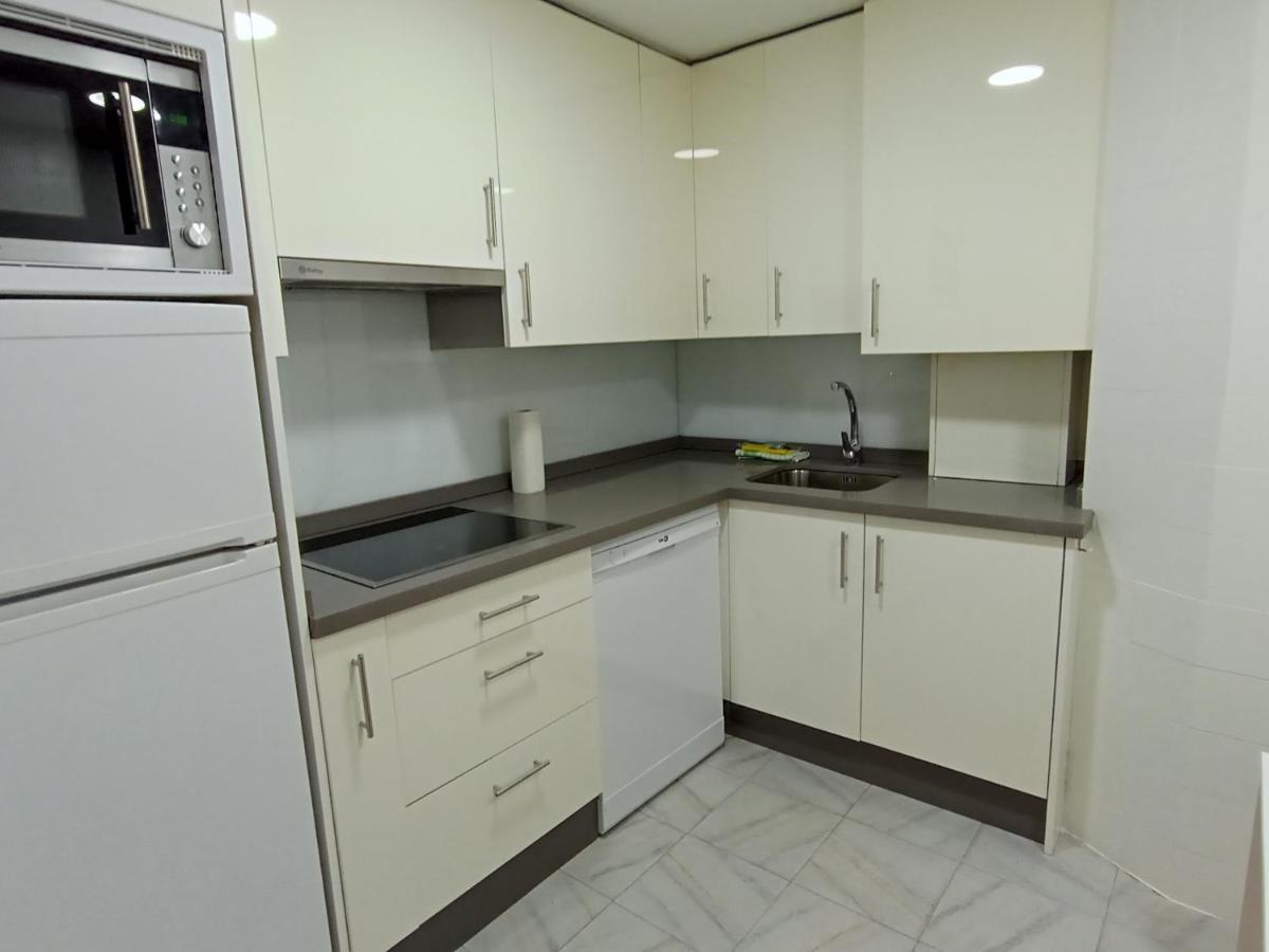 Apartamento Tito Oviedo 621A Bagian luar foto